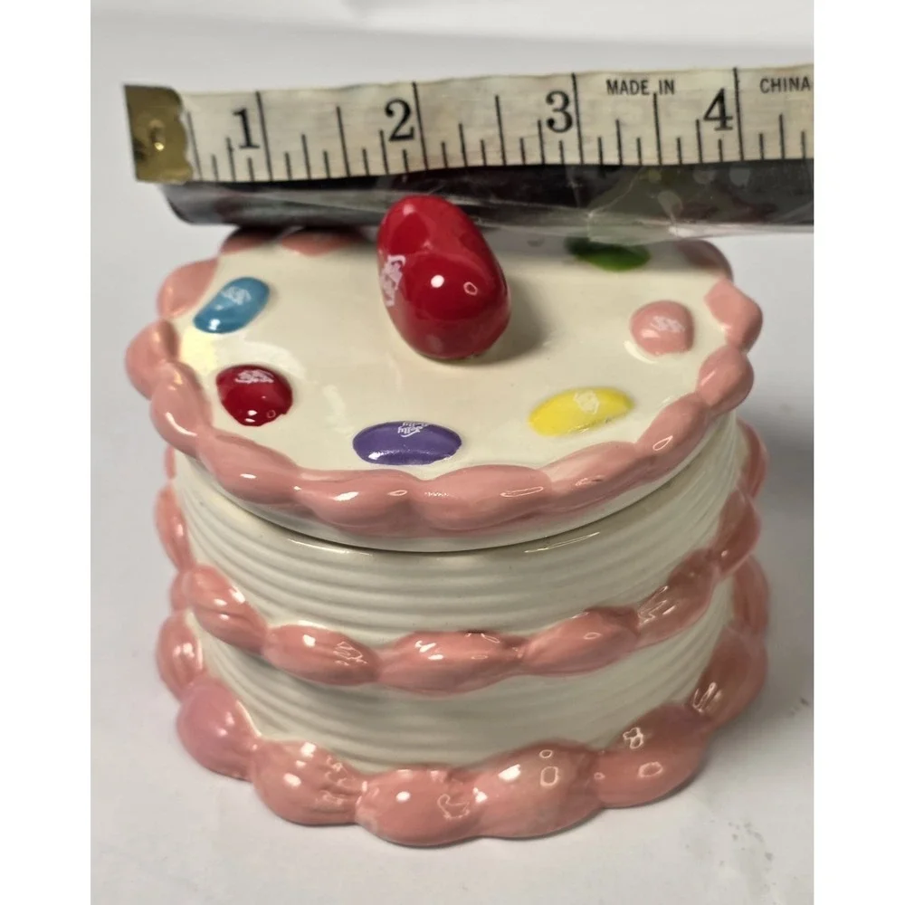 Jelly Belly Ceramic Birthday Cake Jelly Bean Pink Candy or Trinket Box